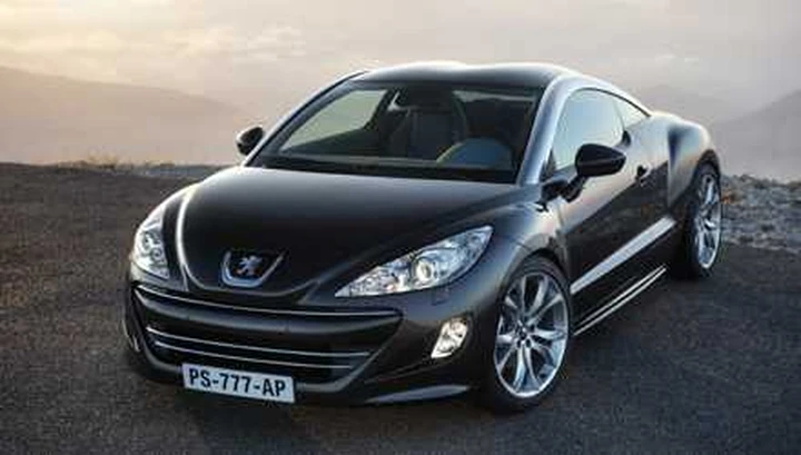 Peugeot RCZ è 