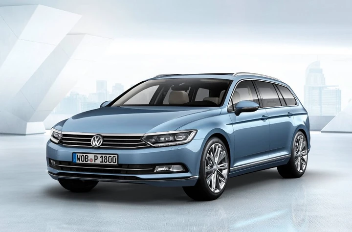 Nuova Volkswagen Passat: le immagini ufficiali