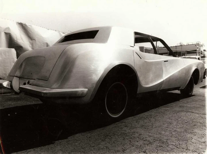 Bugatti del 1974 su base Lincoln
