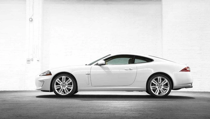 Jaguar XK Coupé