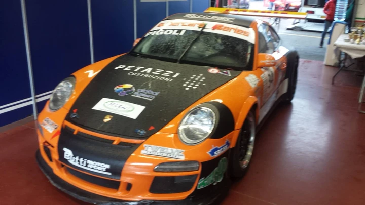 Supercars Series, grandi piste per il debutto 