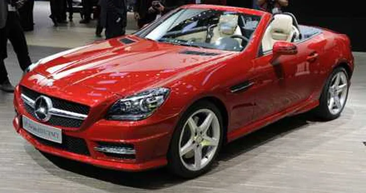 Nuova Mercedes SLK al Salone di Ginevra 2011