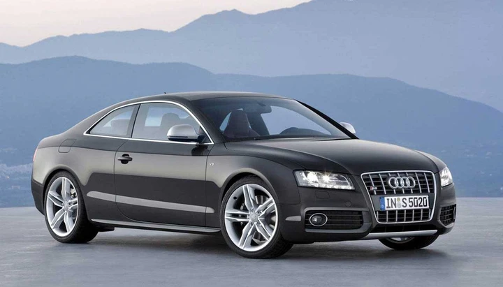 Audi S5 Coupé 2011