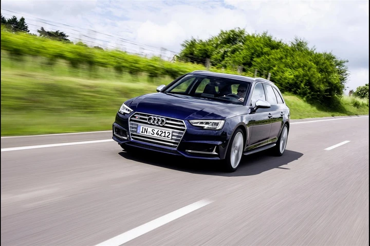Audi S4 Avant MY 2016: nuove immagini ufficiali