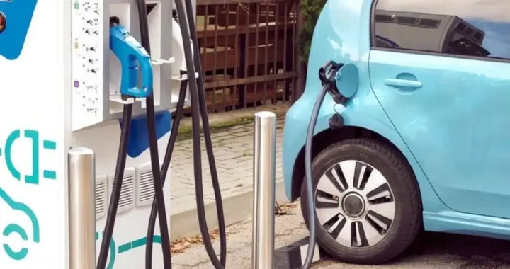Nasce in Valle d’Aosta la stazione elettrica per soli veicoli a batteria