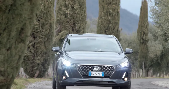 Hyundai i30 2017: tanta sostanza con prezzi da 15.200 euro