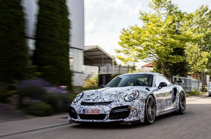 Porsche 911 Turbo S GTstreet R by TechArt