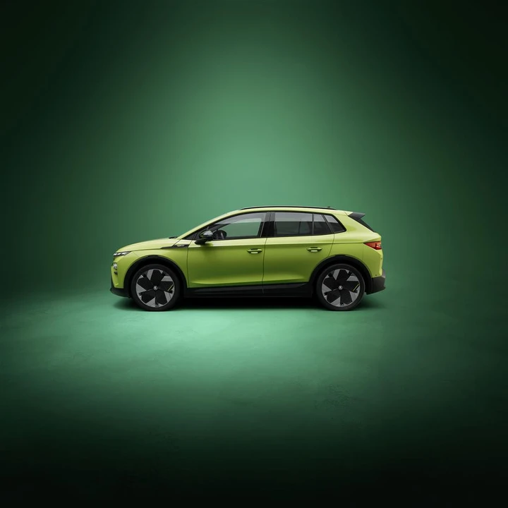 Škoda presenta Elroq RS: doppio motore, trazione integrale e ricarica ultrarapida