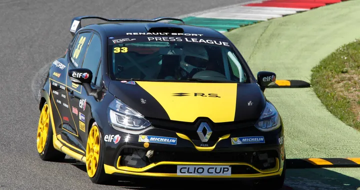 Renault Clio Cup e Press League: il campionato è partito al Mugello