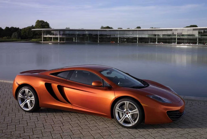 McLaren MP4-12C: domani la presentazione