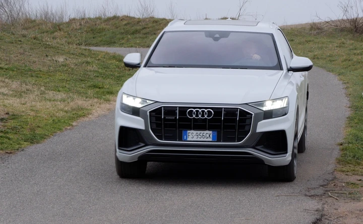 Audi Q8 50 TDI Quattro: la prova su strada