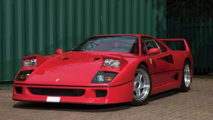 Ferrari F40 del figlio di Saddam Hussein: il ritrovamento e il restauro