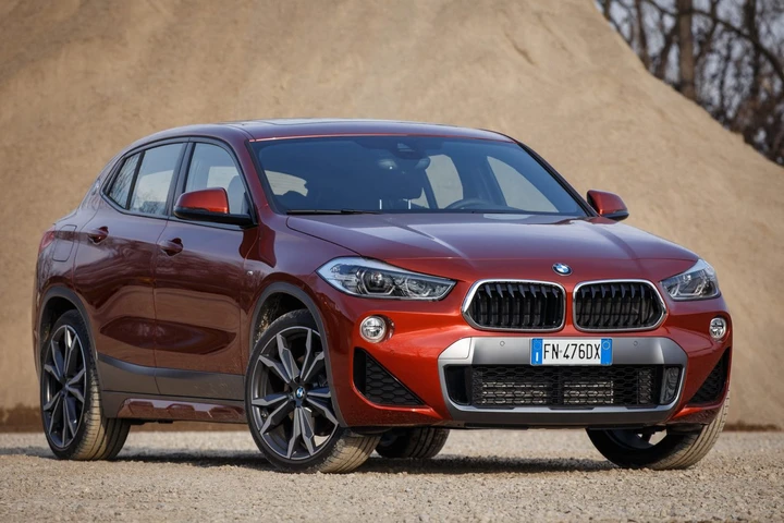 Bmw X2: nuove immagini ufficiali