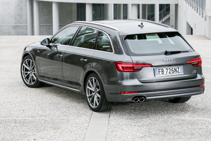 Audi A4 Avant e Audi A4 Allroad: prestazioni, spazio e lusso