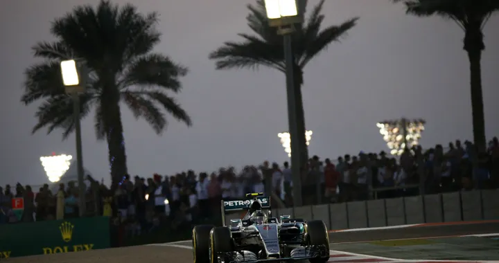 GP Abu Dhabi: vince Rosberg, terzo Raikkonen