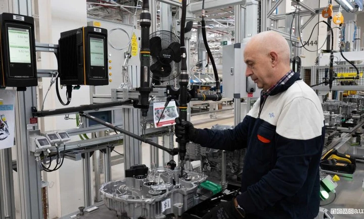 Stellantis sceglie l'ibrido, produzione di cambi eDCT a Mirafiori
