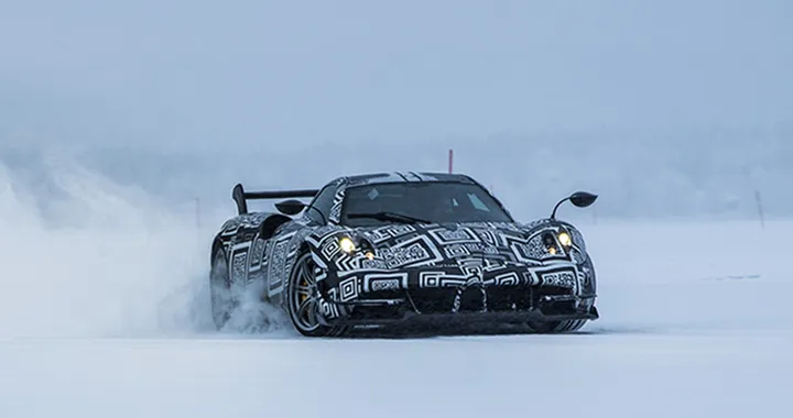 Pagani Huayra BC, test sul ghiaccio al circolo polare