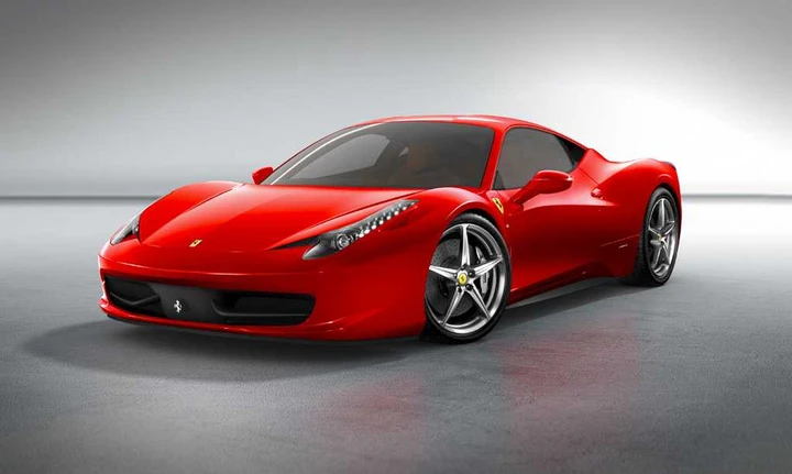 Ferrari: vendite e ricavi record nel primo semestre 2011