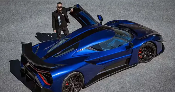 Elektron Quasar: l’hypercar elettrica da 2.413 CV sfida ogni record