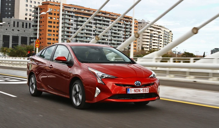 Toyota Prius 2016: primo contatto con la nuova ibrida