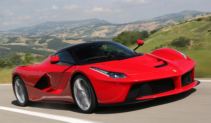 LaFerrari, un nuovo esemplare all’asta per aiutare i terremotati