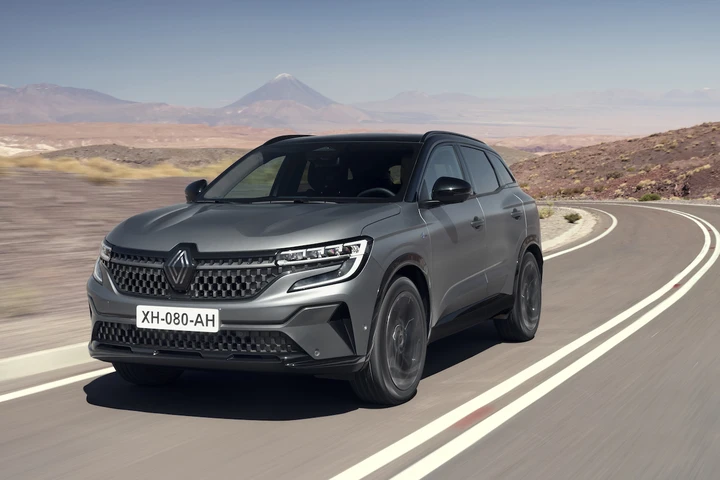 Renault Austral: la sostituta della Kadjar arriva in autunno