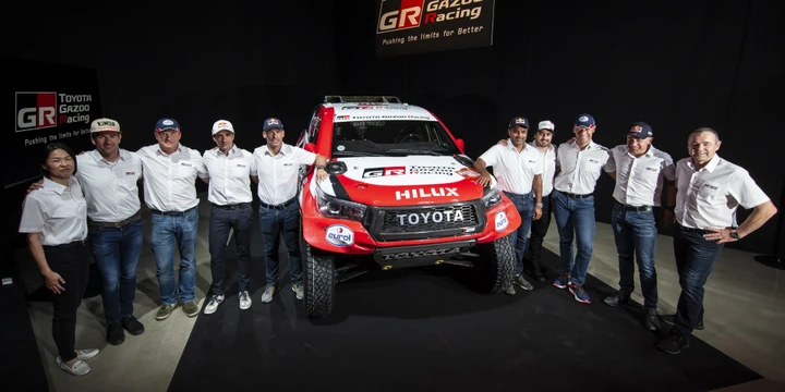 Toyota GAZOO Racing alla Dakar 2020: foto ufficiali