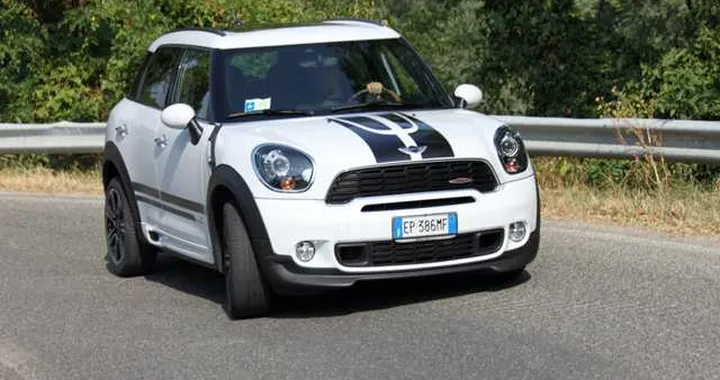 Mini Countryman John Cooper Works: la prova su strada