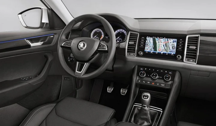 Skoda Kodiaq, svelati gli interni prima del debutto