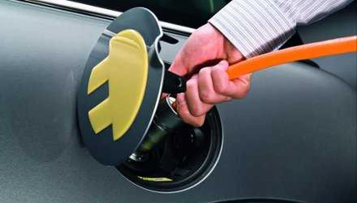 Il 2013 sarà l'anno dell'auto elettrica?