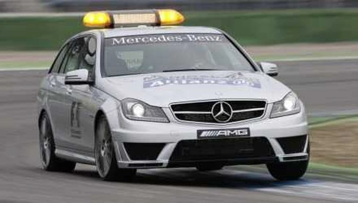 F1: Mercedes presenta la nuova Medical Car