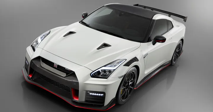 Nissan GT-R Nismo 2020: dalla pista alla strada