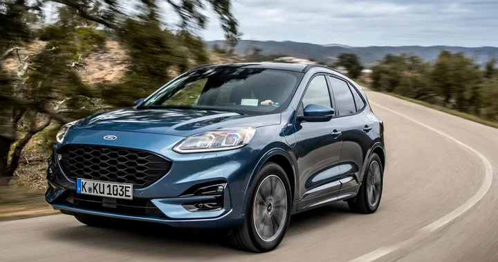 Ford Kuga ibrida plug-in: prezzi e autonomia
