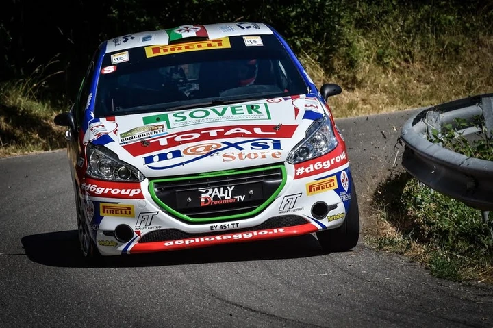 Peugeot al Rally del Casentino