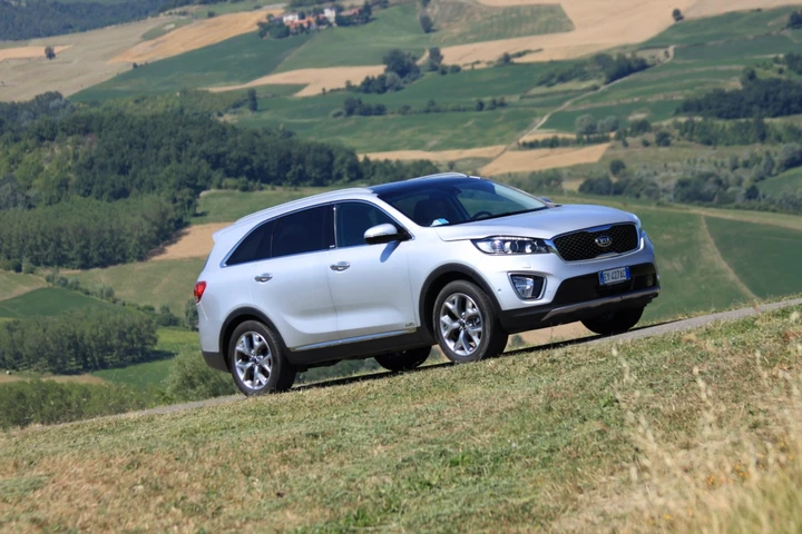 Nuovo Kia Sorento 2015: la prova su strada