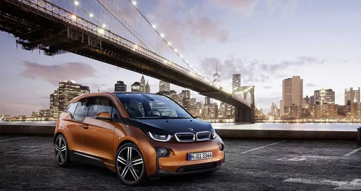 Bmw: nel 2015 arriverà la elettrica 