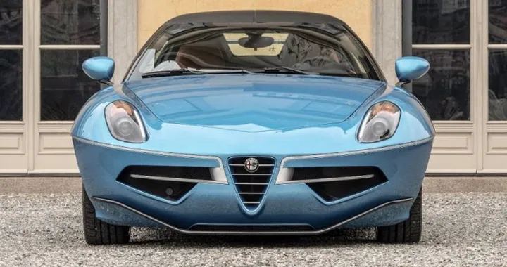 Alfa Romeo Disco Volante Spyder by Touring Superleggera