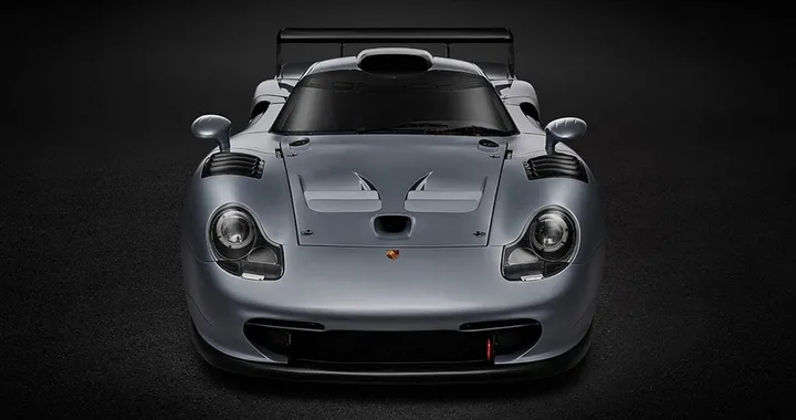 Porsche 911 GT1: all’asta per 2,77 milioni di euro
