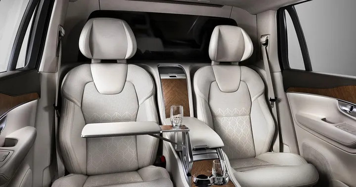 Volvo XC90 Excellence al Salone di Shanghai