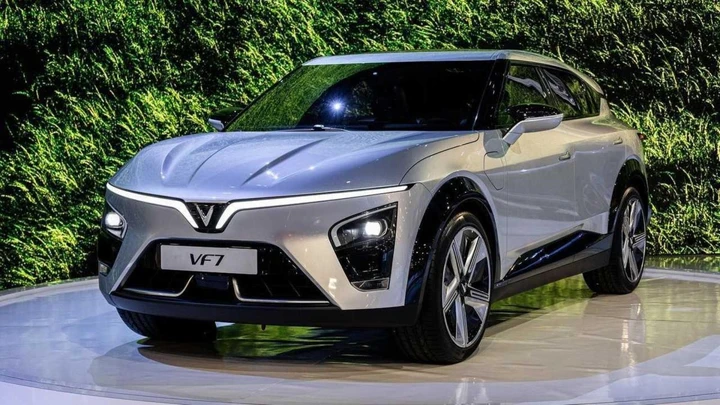 Vinfast, il Vietnam all’assalto dell’elettrico globale: crescita +296% ma i conti non tornano