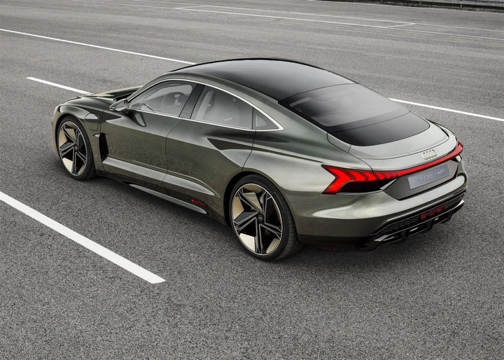 Audi e-tron GT Concept