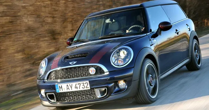 MINI: nuovi kit JKW e serie speciale Hampton