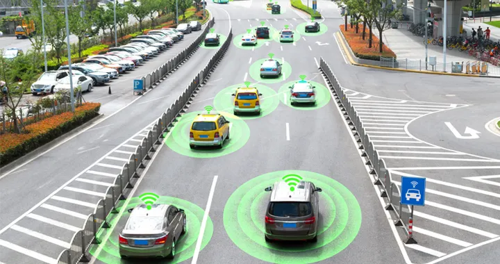 PSA e Qualcomm al lavoro sul C-V2X per l'auto connessa