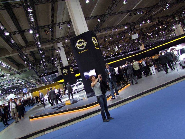 Stand Opel - Salone di Francoforte 2011