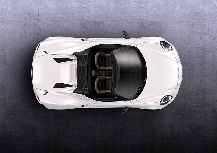 Alfa Romeo 4C Spider, prime immagini ufficiali