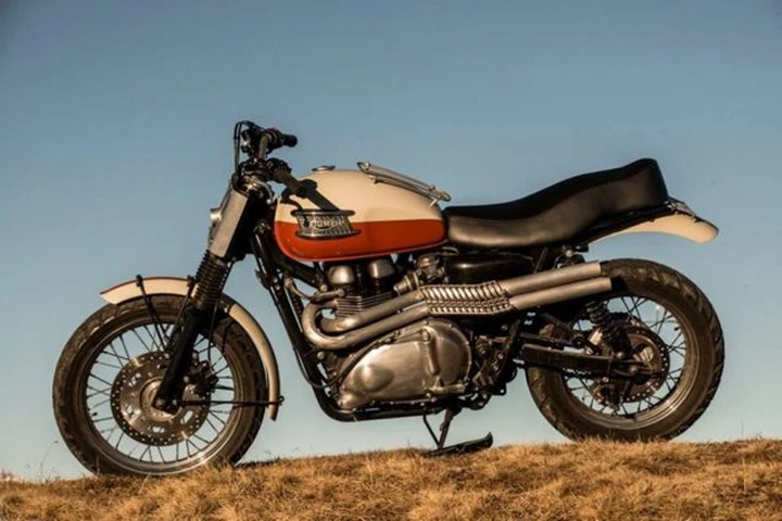 Triumph Bonneville: all'asta la special appartenuta a Brad Pitt