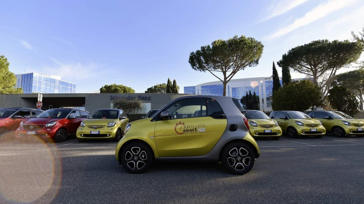 Smart: 300 miglia per arrivare al Motor Show