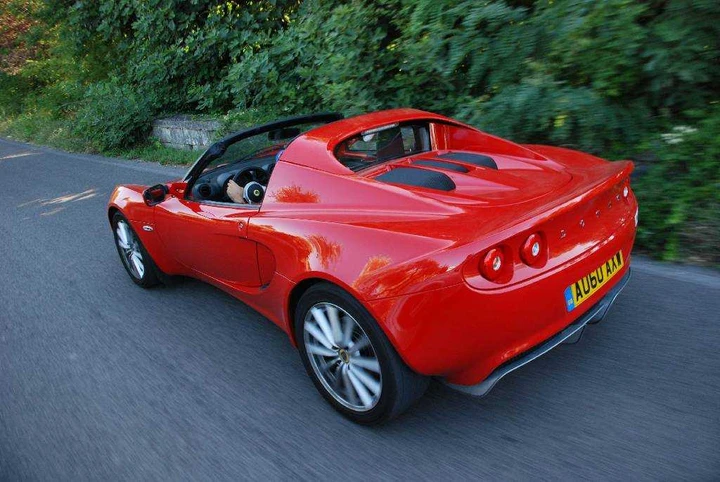 Lotus Elise S: la prova su strada