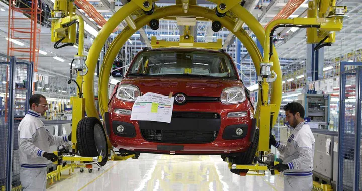 Fiat: Pomigliano premiato come migliore impianto d'Europa