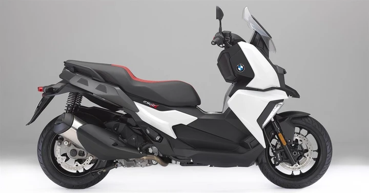 Bmw C 400 X debutta all'EICMA 2017